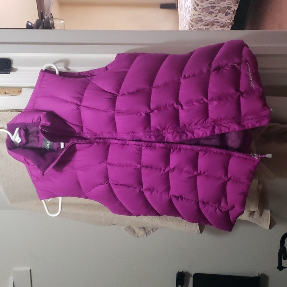 Eddie Bauer pink vest